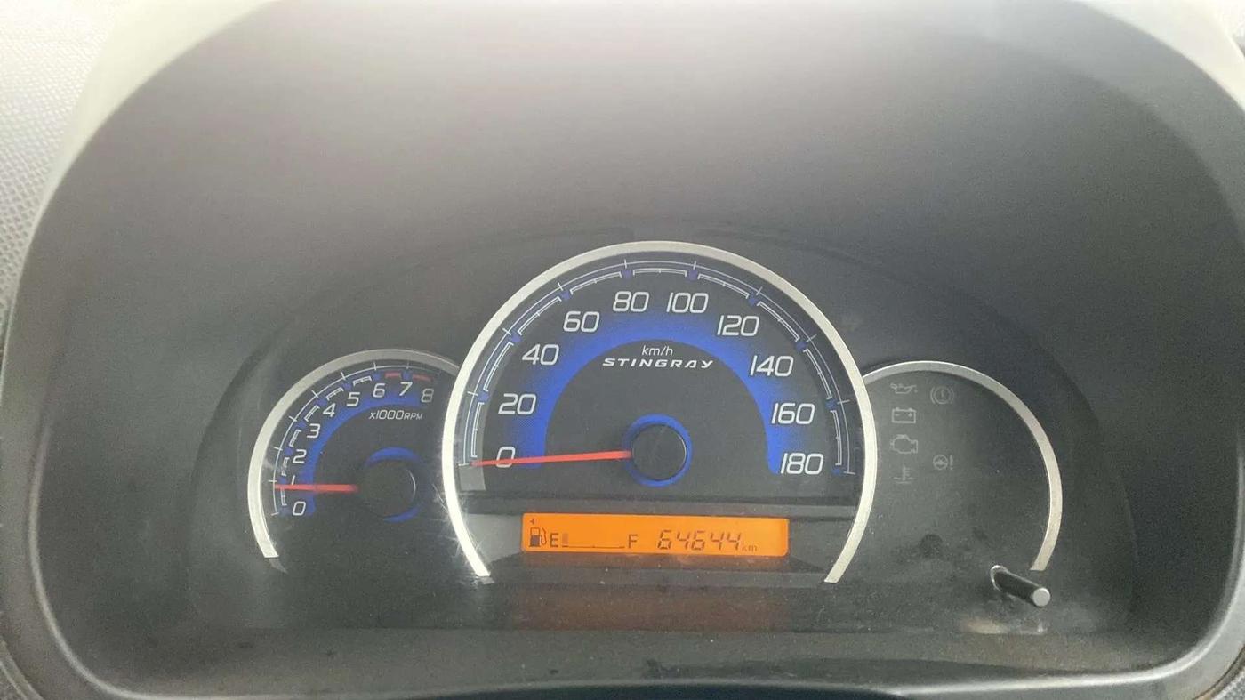 2015 Maruti Wagon R Stingray VXI, Petrol, Manual, 64,872 km, Odometer Image