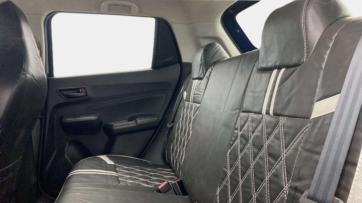 2019 Maruti Swift LXI, Petrol, Manual, 39,998 km, Right Side Rear Door Cabin