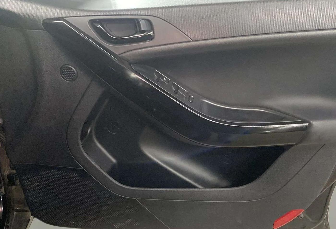 2023 Tata NEXON  XZ Plus LUX Dark Edition, Petrol, Manual, 7,761 km, Driver Side Door Panels Control