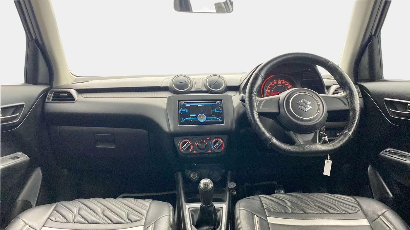 2020 Maruti Swift LXI, Petrol, Manual, 25,386 km, Dashboard