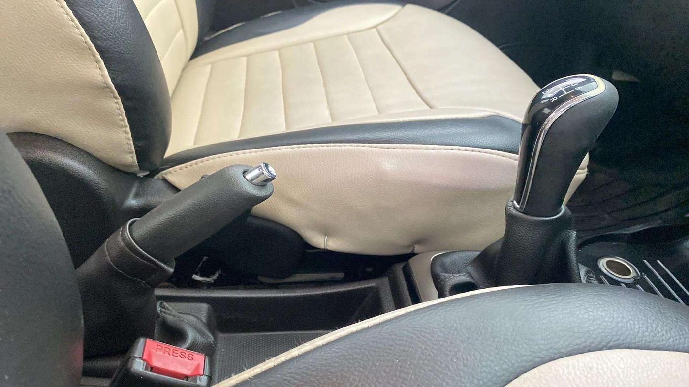2015 Tata Zest XMS PETROL, Petrol, Manual, 36,495 km, Gear Lever