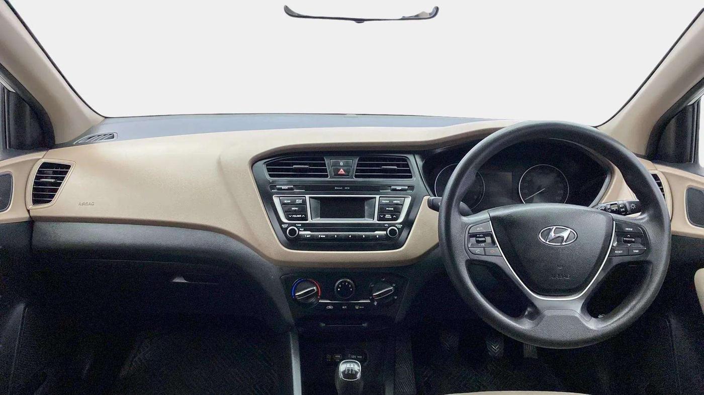 2017 Hyundai Elite i20 SPORTZ 1.2, Petrol, Manual, 89,753 km, Dashboard