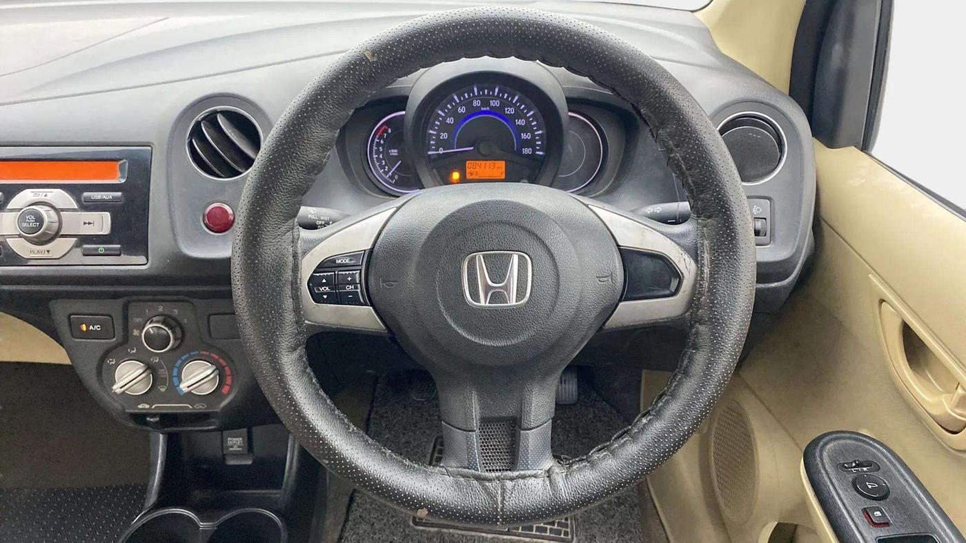 2016 Honda Amaze 1.2L I-VTEC S, Petrol, Manual, 84,082 km, Steering Wheel Close Up