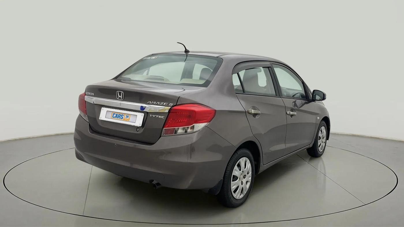 2016 Honda Amaze 1.2L I-VTEC S, Petrol, Manual, 84,082 km, Right Back Diagonal