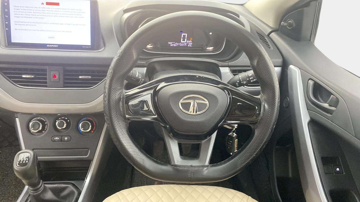 2021 Tata NEXON XE DIESEL, Diesel, Manual, 25,355 km, Steering Wheel Close Up