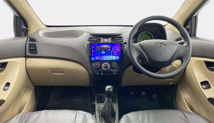 2014 Hyundai Eon MAGNA +, Petrol, Manual, 77,447 km, Dashboard