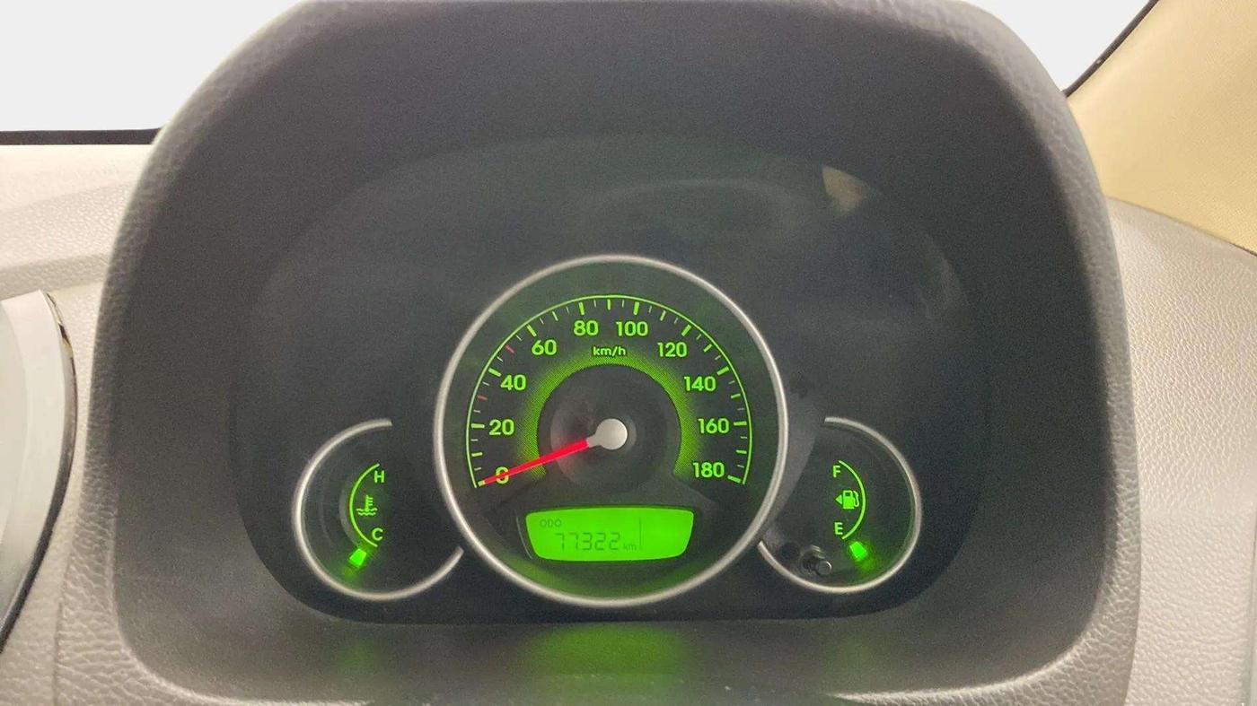 2014 Hyundai Eon MAGNA +, Petrol, Manual, 77,447 km, Odometer Image