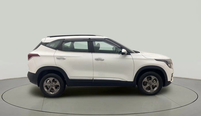 2023 KIA SELTOS  HTK PLUS 1.5 PETROL MT, Petrol, Manual, 9,591 km, Right Side View