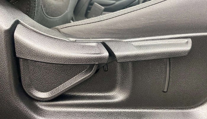 2023 KIA SELTOS  HTK PLUS 1.5 PETROL MT, Petrol, Manual, 9,591 km, Driver Side Adjustment Panel