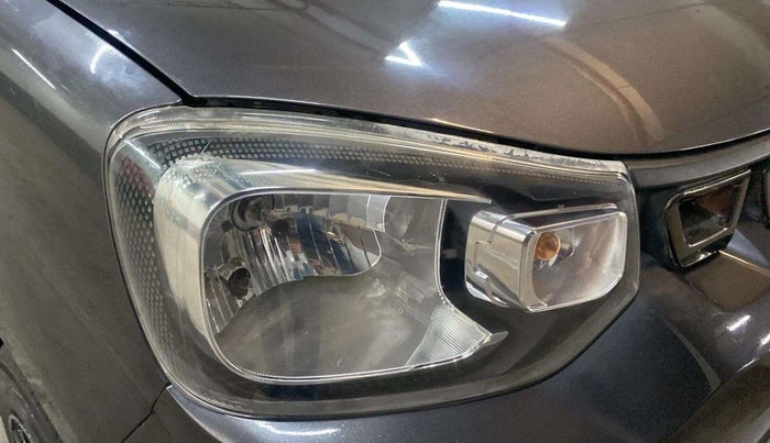 2019 Maruti S PRESSO VXI PLUS AMT, Petrol, Automatic, 83,681 km, Right headlight - Minor scratches