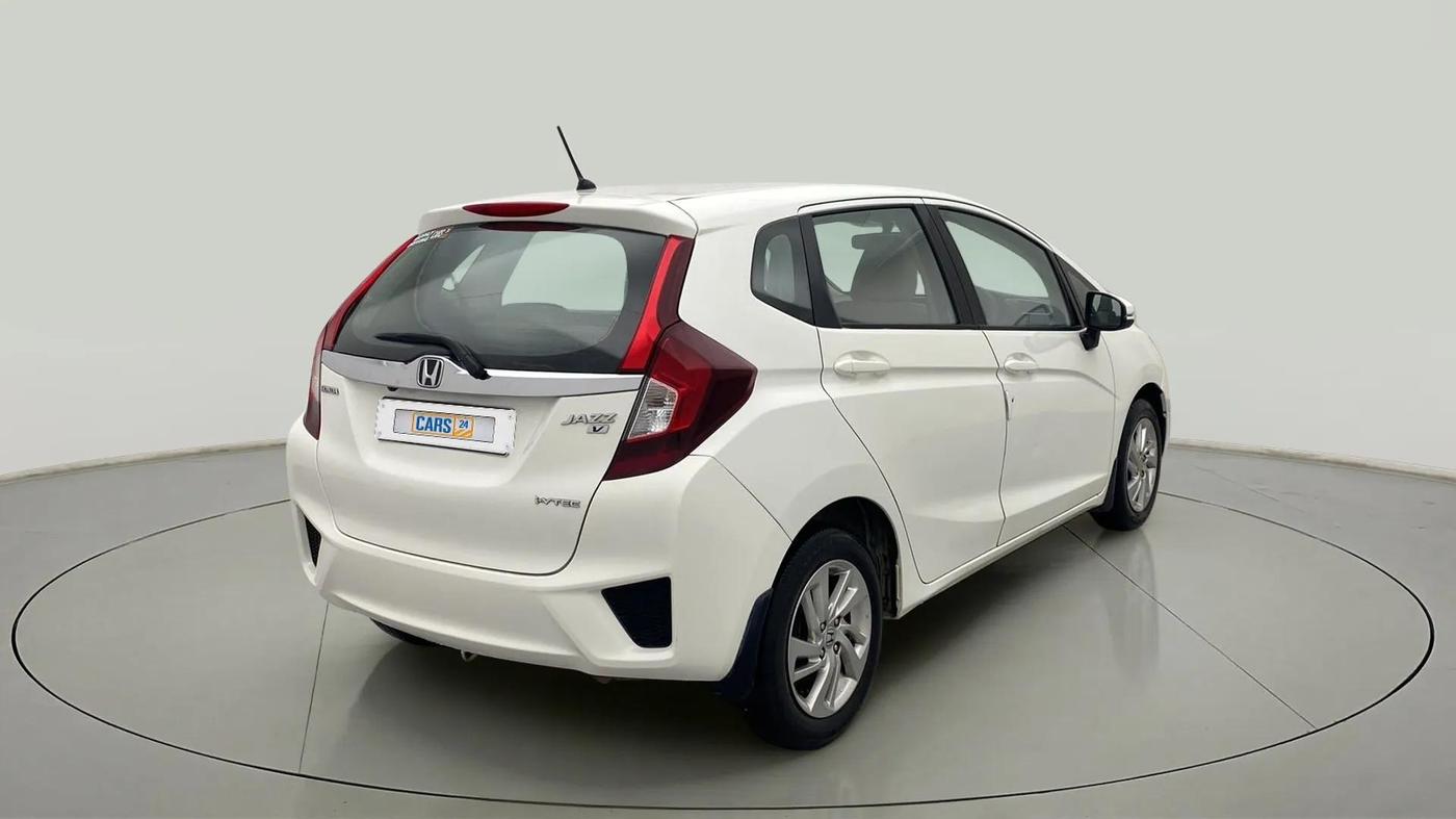 2016 Honda Jazz 1.2L I-VTEC V, Petrol, Manual, 59,262 km, Right Back Diagonal