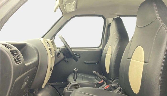 2021 Maruti Eeco 5 STR, Petrol, Manual, 41,265 km, Right Side Front Door Cabin