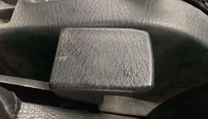 2021 Maruti Eeco 5 STR, Petrol, Manual, 41,265 km, Driver Side Adjustment Panel