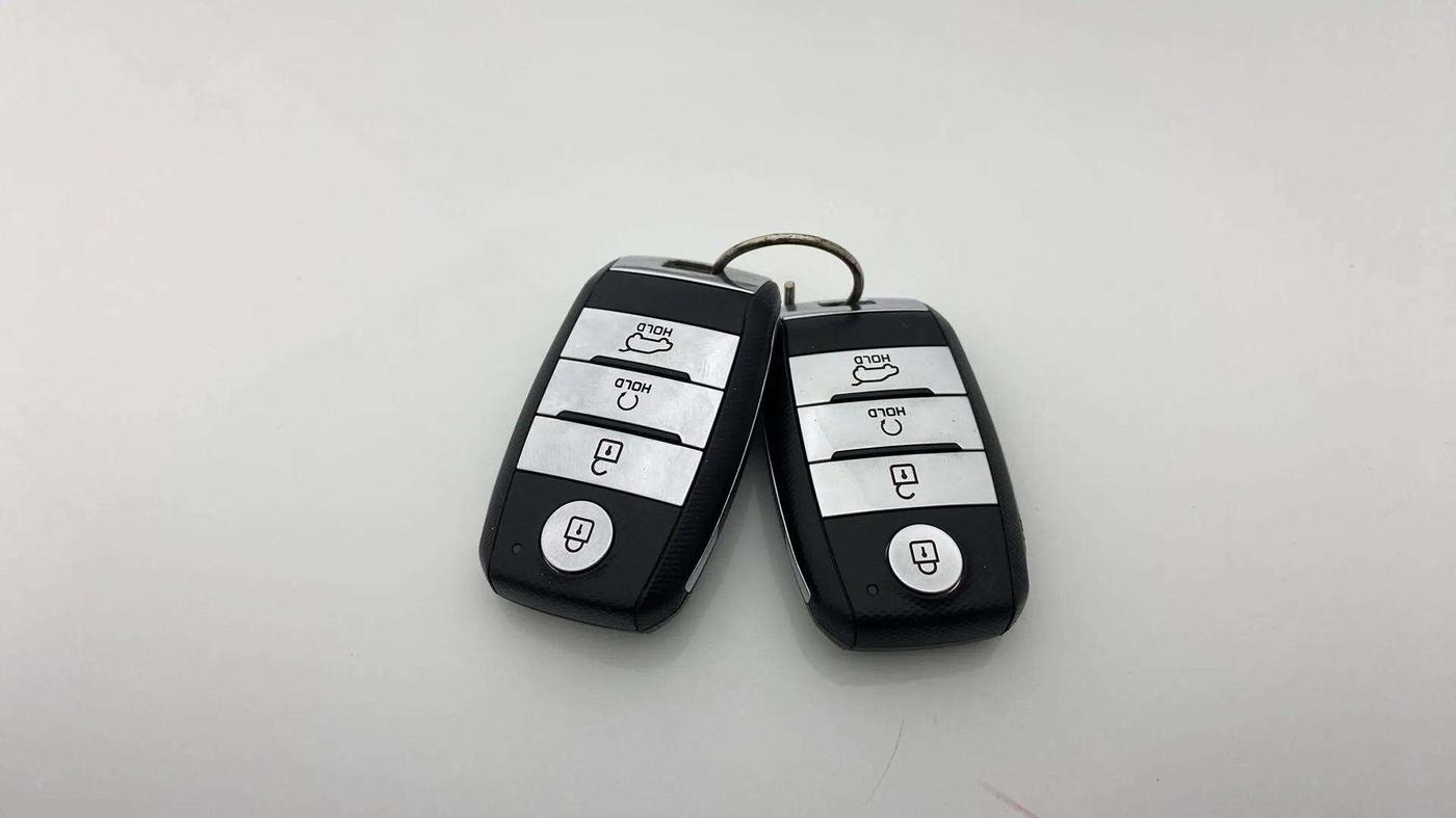 2020 KIA SONET GTX PLUS 1.0 DCT, Petrol, Automatic, 50,693 km, Key Close Up