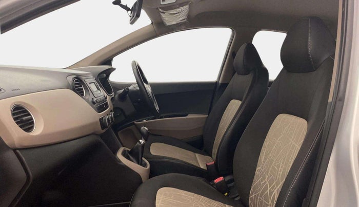 2016 Hyundai Grand i10 ASTA (O) 1.2 KAPPA VTVT, Petrol, Manual, 17,841 km, Right Side Front Door Cabin