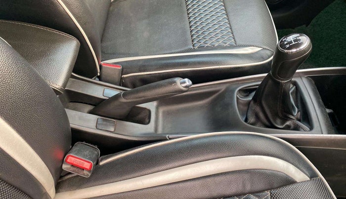 2019 Maruti Baleno ZETA PETROL 1.2, Petrol, Manual, 52,302 km, Gear Lever