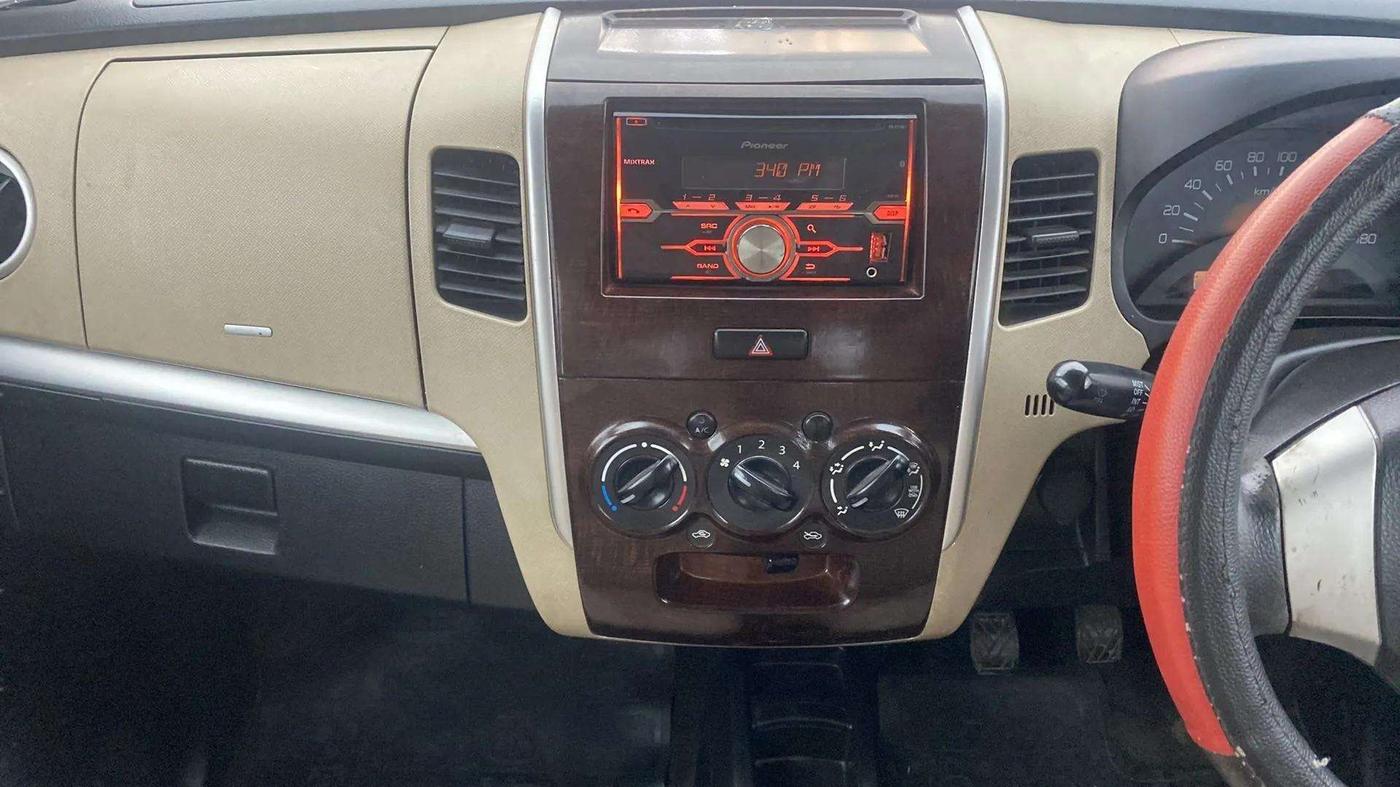 2017 Maruti Wagon R 1.0 LXI CNG, CNG, Manual, 73,980 km, Air Conditioner
