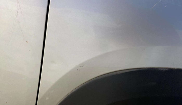 2019 Renault Kwid RXT 1.0 (O), Petrol, Manual, 15,124 km, Right fender - Slightly dented