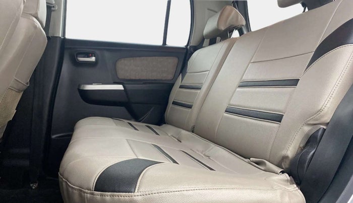 2015 Maruti Wagon R 1.0 VXI, Petrol, Manual, 43,725 km, Right Side Rear Door Cabin