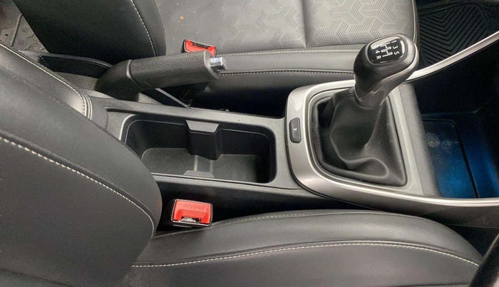 2021 Tata ALTROZ XZ PLUS I-TURBO PETROL, Petrol, Manual, 30,757 km, Gear Lever