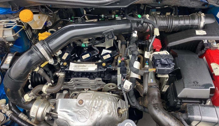 2021 Tata ALTROZ XZ PLUS I-TURBO PETROL, Petrol, Manual, 30,757 km, Open Bonet