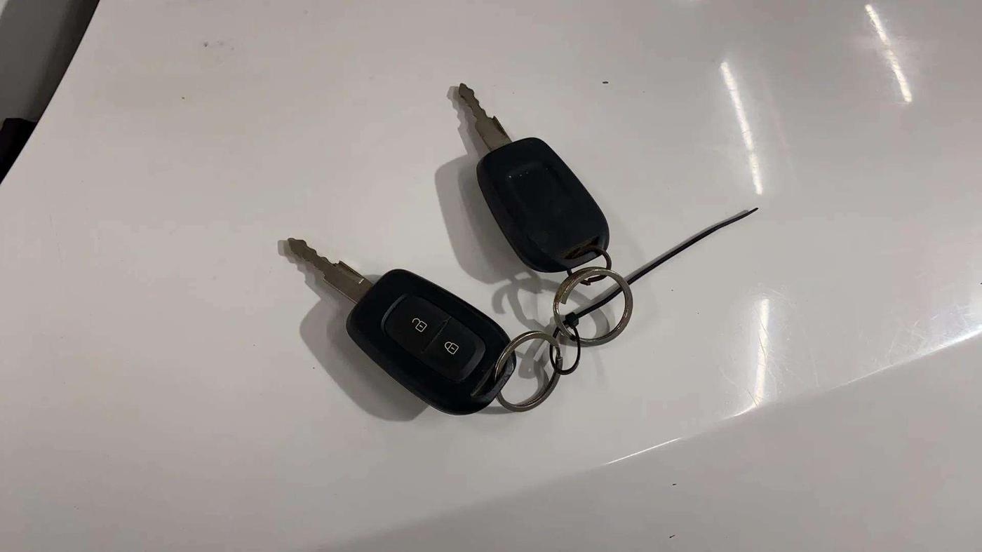 2019 Renault Kwid RXT 1.0 AMT (O), Petrol, Automatic, 14,286 km, Key Close Up