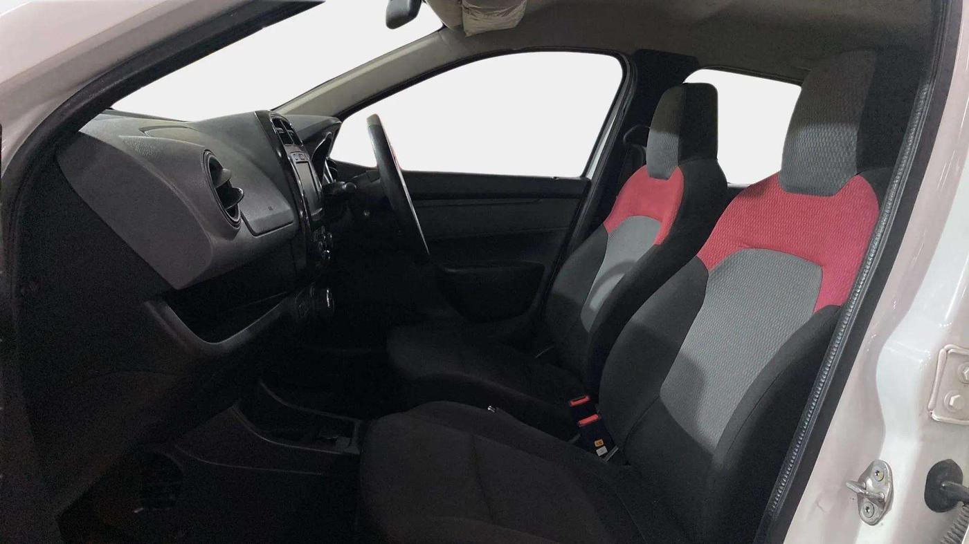 2019 Renault Kwid RXT 1.0 AMT (O), Petrol, Automatic, 14,286 km, Right Side Front Door Cabin