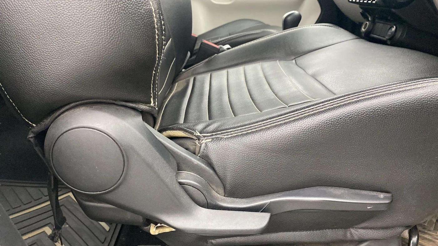 2018 Maruti IGNIS ALPHA 1.2 AMT, Petrol, Automatic, 51,674 km, Driver Side Adjustment Panel
