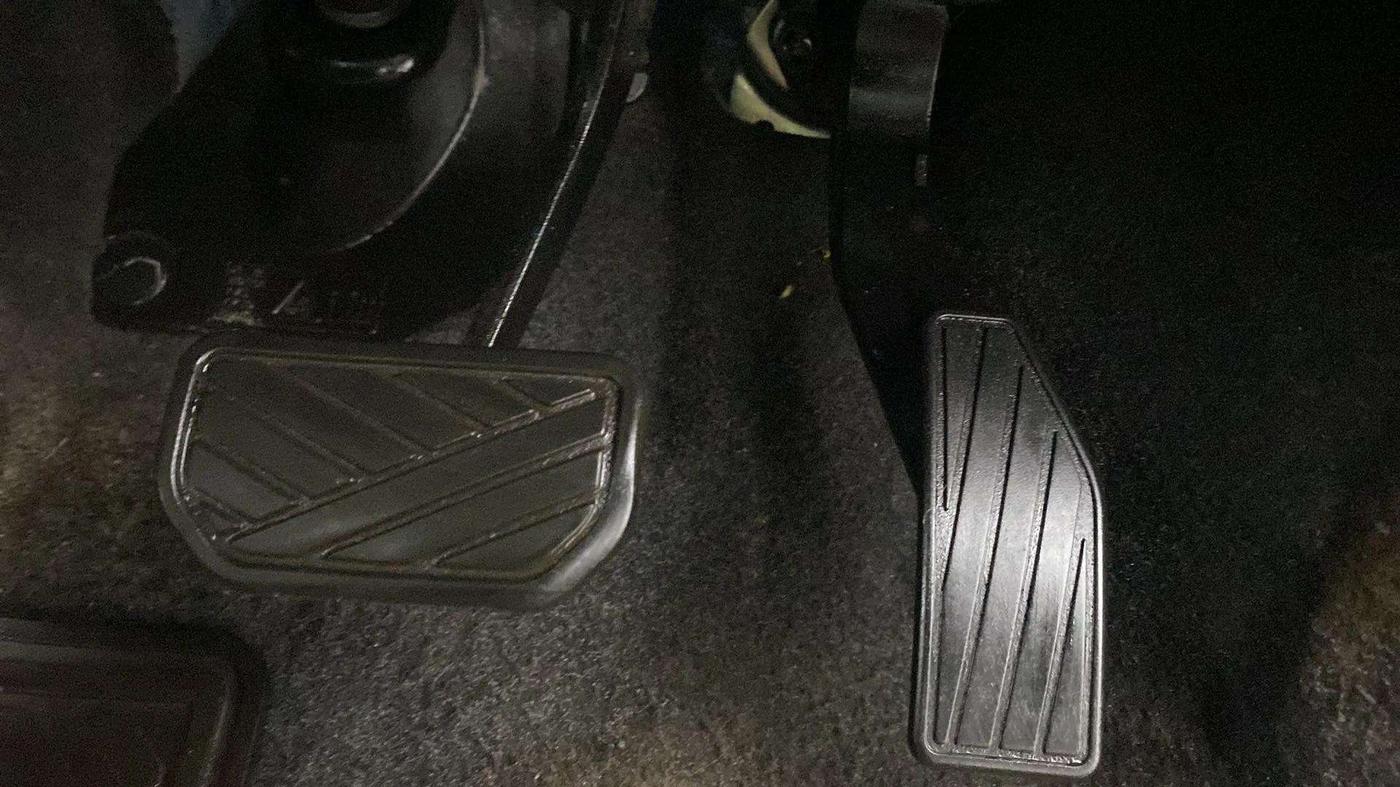 2018 Maruti IGNIS ALPHA 1.2 AMT, Petrol, Automatic, 51,674 km, Pedals