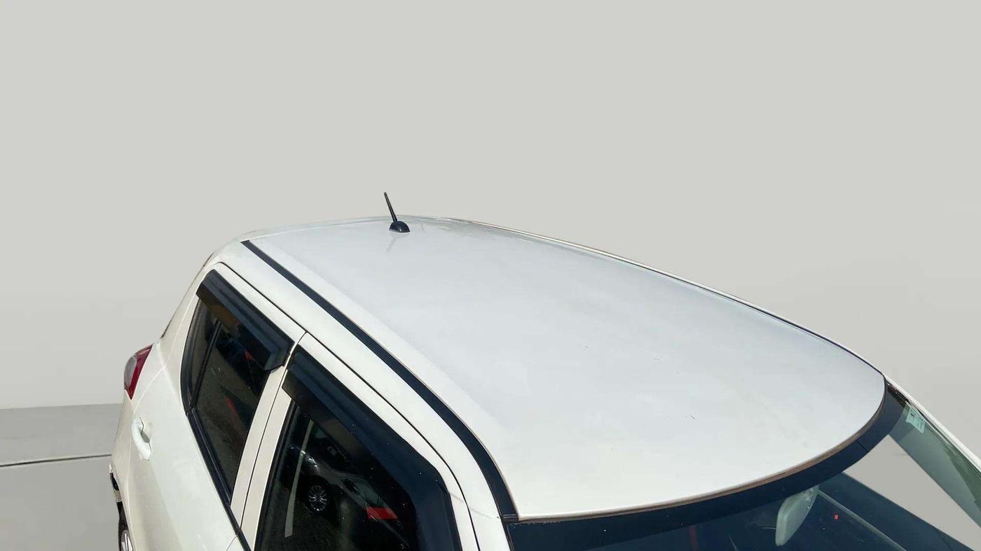 2016 Maruti Swift LXI, Petrol, Manual, 71,508 km, Roof
