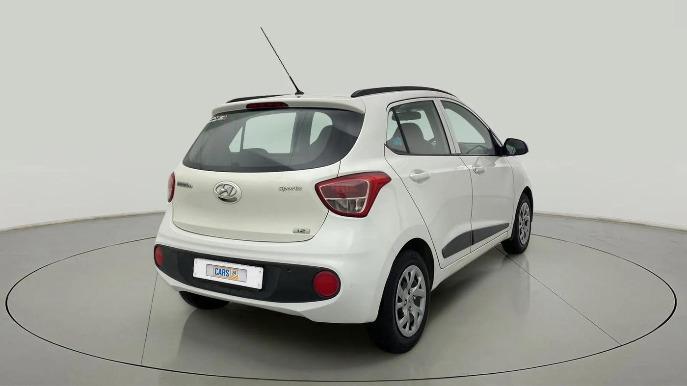 2017 Hyundai Grand i10 SPORTZ (O) 1.2 KAPPA VTVT, Petrol, Manual, 57,650 km, Right Back Diagonal