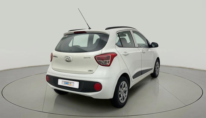 2017 Hyundai Grand i10 SPORTZ (O) 1.2 KAPPA VTVT, Petrol, Manual, 57,650 km, Right Back Diagonal