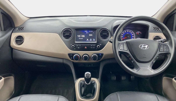 2017 Hyundai Grand i10 SPORTZ (O) 1.2 KAPPA VTVT, Petrol, Manual, 57,650 km, Dashboard