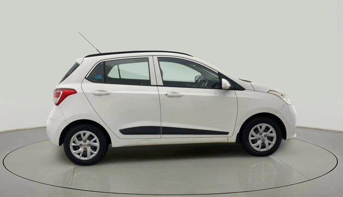 2017 Hyundai Grand i10 SPORTZ (O) 1.2 KAPPA VTVT, Petrol, Manual, 57,650 km, Right Side View