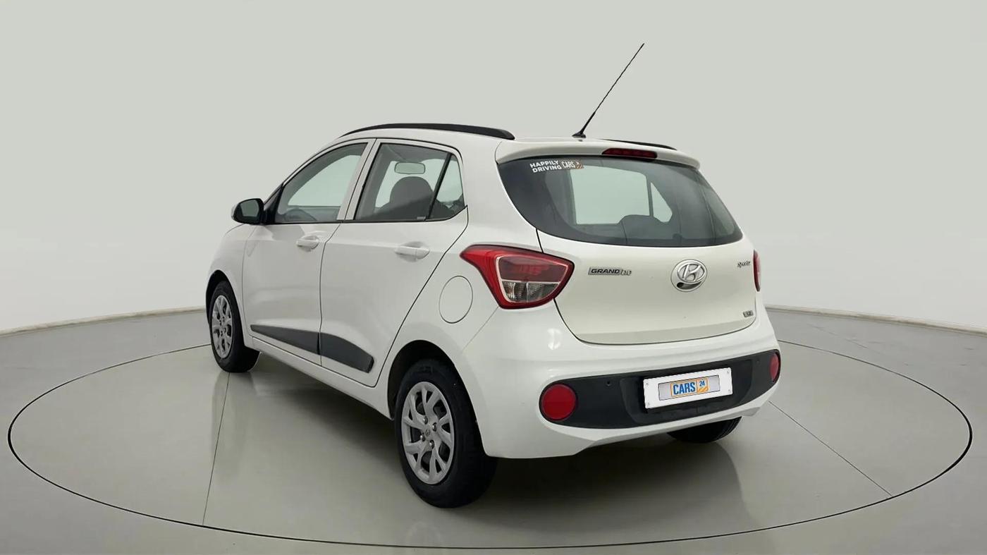 2017 Hyundai Grand i10 SPORTZ (O) 1.2 KAPPA VTVT, Petrol, Manual, 57,650 km, Left Back Diagonal