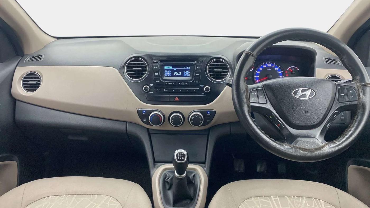 2015 Hyundai Xcent S (O) 1.2, Petrol, Manual, 94,371 km, Dashboard