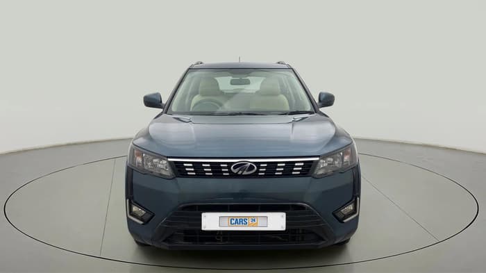 2022 Mahindra XUV300 W6 1.2 PETROL AMT, Petrol, Automatic, 25,753 km, Front