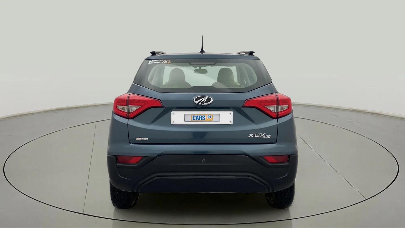 2022 Mahindra XUV300 W6 1.2 PETROL AMT, Petrol, Automatic, 25,753 km, Back/Rear