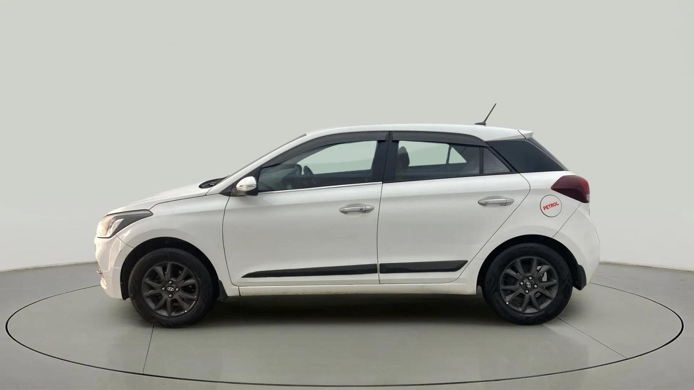 2019 Hyundai Elite i20 SPORTZ PLUS 1.2, CNG, Manual, 84,022 km, Left Side