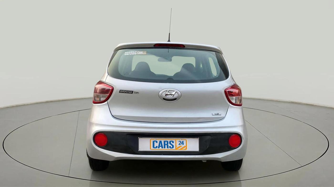 2017 Hyundai Grand i10 MAGNA 1.2 KAPPA VTVT, Petrol, Manual, 61,301 km, Back/Rear
