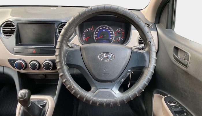 2017 Hyundai Grand i10 MAGNA 1.2 KAPPA VTVT, Petrol, Manual, 61,301 km, Steering Wheel Close Up