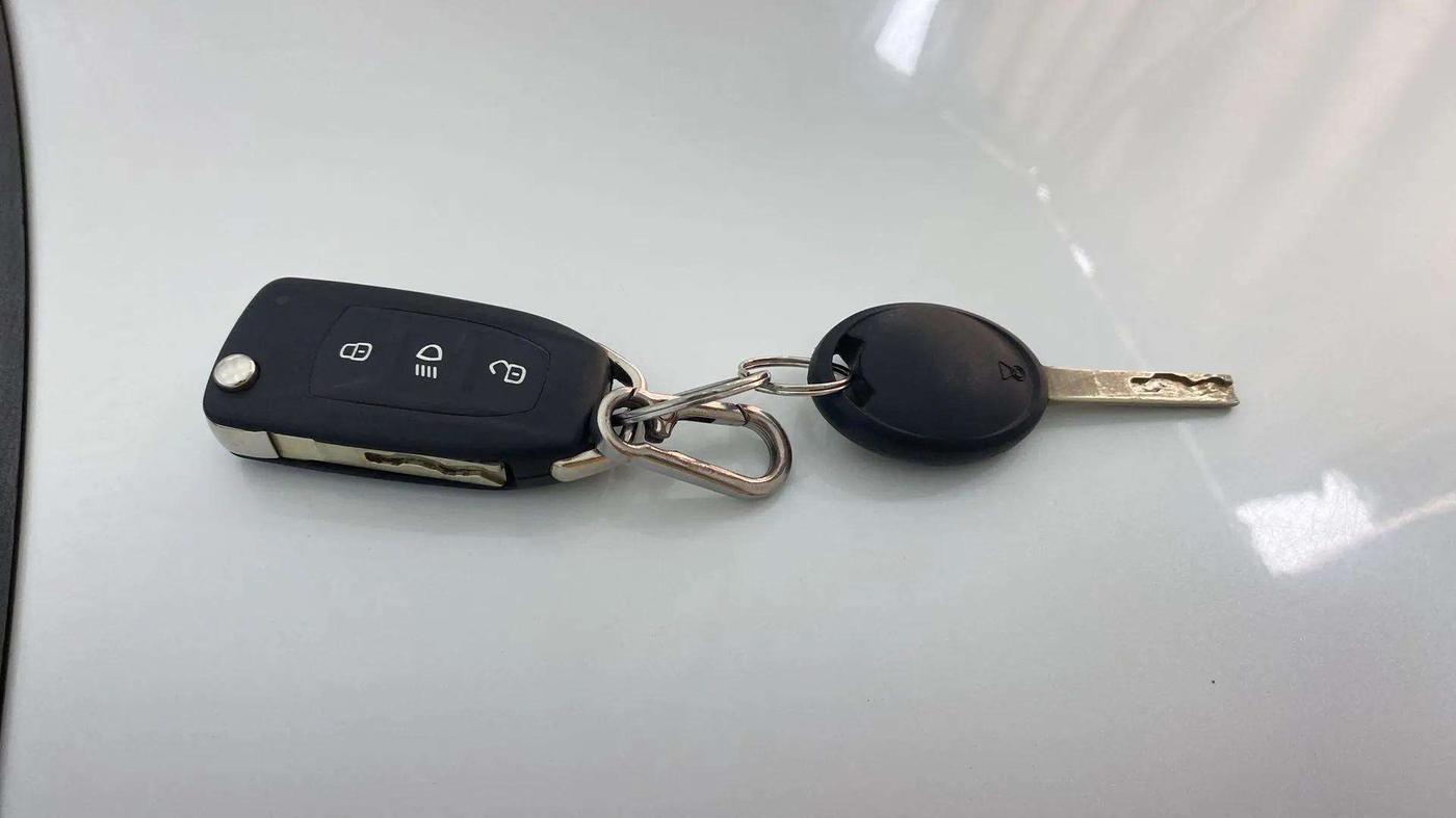 2021 Tata Tiago XZ PLUS PETROL, Petrol, Manual, 29,672 km, Key Close Up