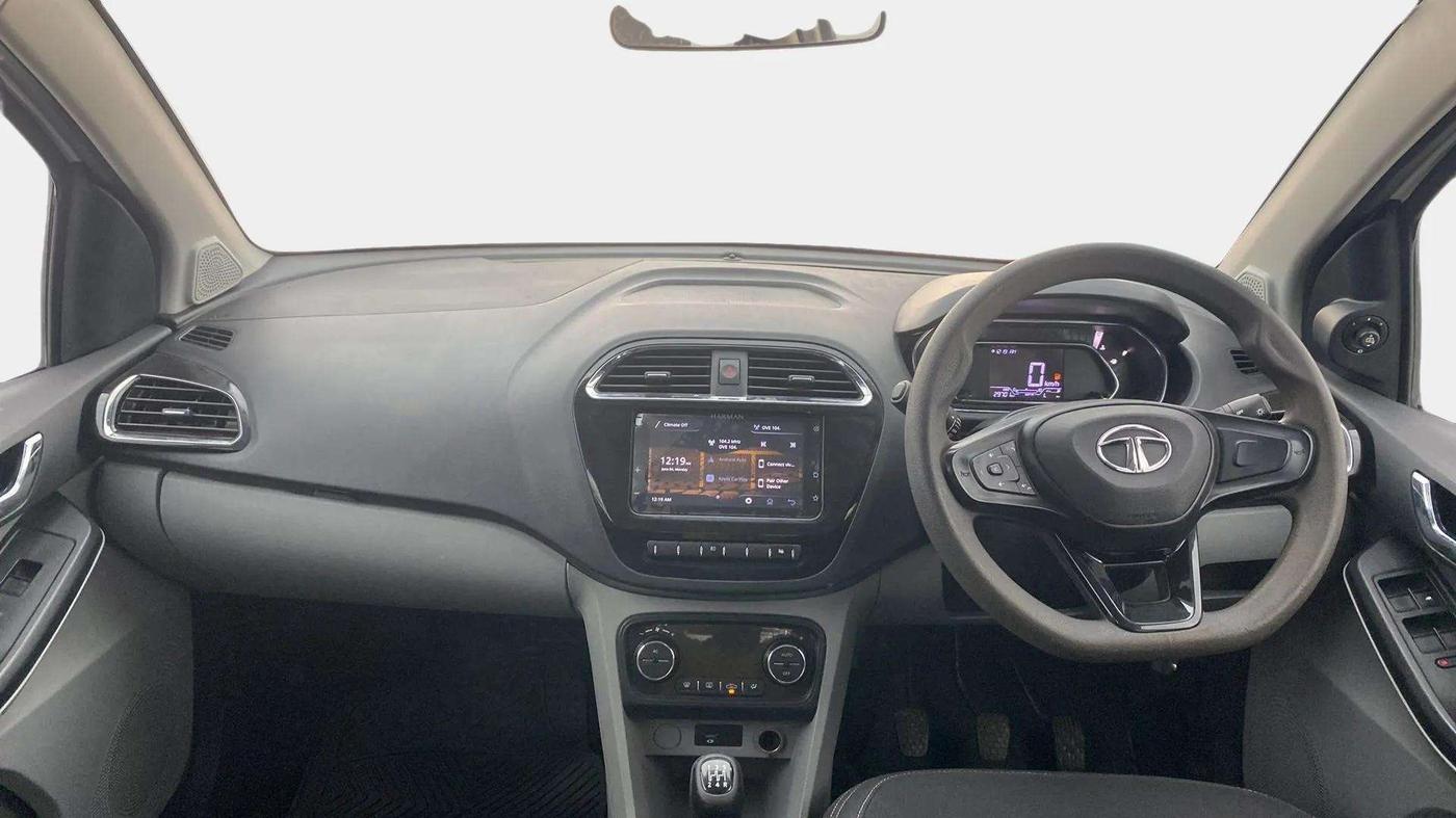 2021 Tata Tiago XZ PLUS PETROL, Petrol, Manual, 29,672 km, Dashboard
