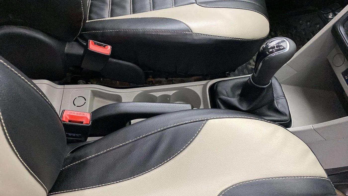 2019 Tata Tiago XZ PLUS PETROL, Petrol, Manual, 57,685 km, Gear Lever