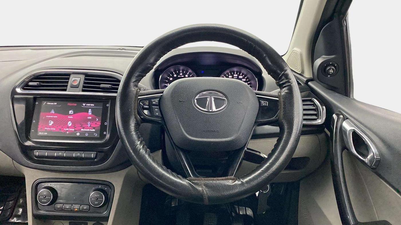 2019 Tata Tiago XZ PLUS PETROL, Petrol, Manual, 57,685 km, Steering Wheel Close Up