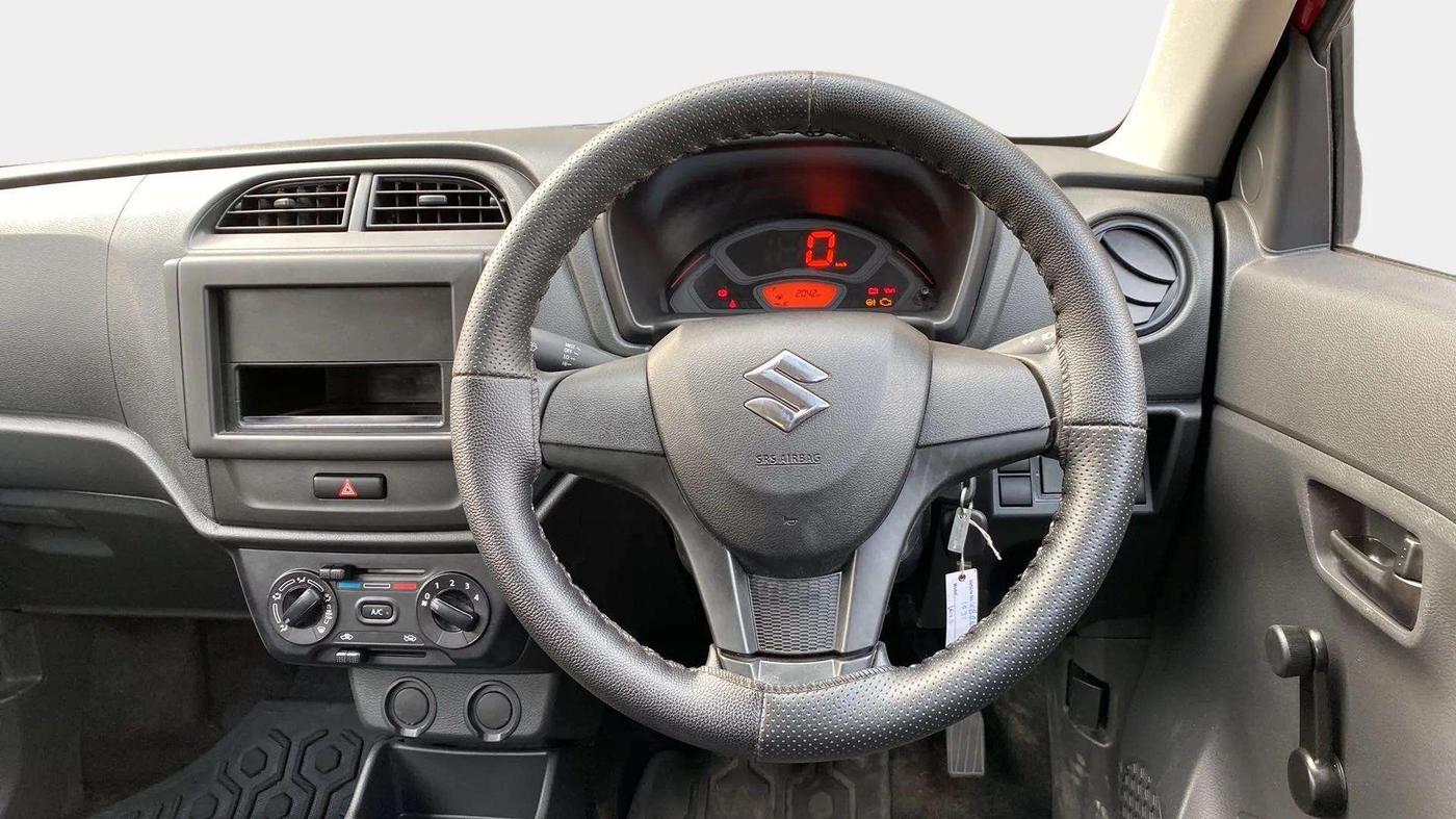 2023 Maruti Alto K10 LXI, Petrol, Manual, 2,061 km, Steering Wheel Close Up