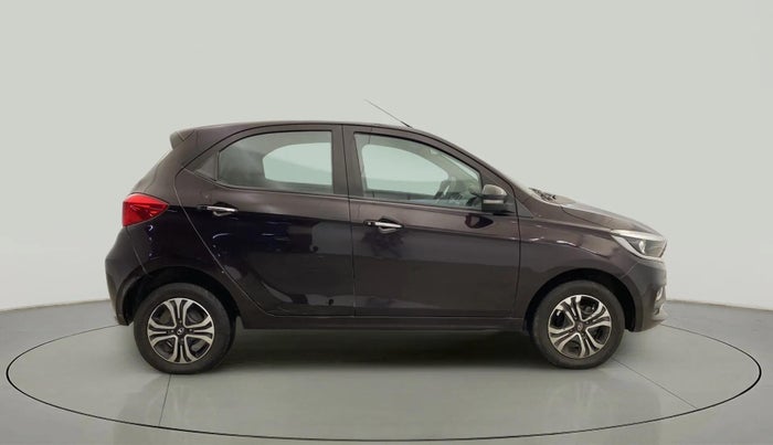 2022 Tata Tiago XZ PLUS CNG, CNG, Manual, 17,666 km, Right Side View