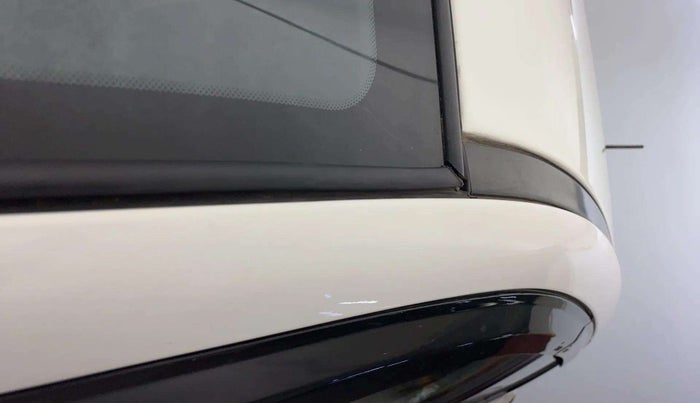 2018 Hyundai Elite i20 ASTA 1.2, Petrol, Manual, 78,173 km, Left A pillar - Paint is slightly faded