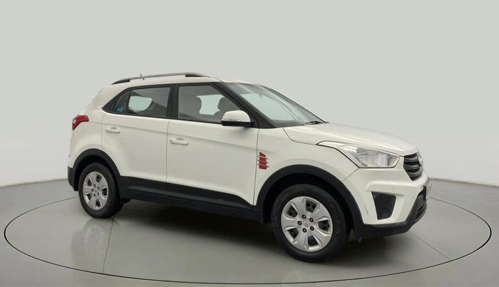 2017 Hyundai Creta E PLUS 1.6 PETROL, Petrol, Manual, 40,645 km, Right Front Diagonal