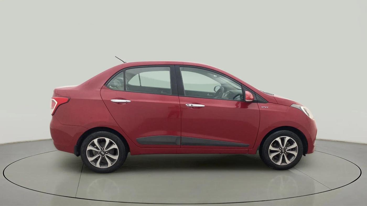 2014 Hyundai Xcent SX 1.2 (O), Petrol, Manual, 1,12,564 km, Right Side